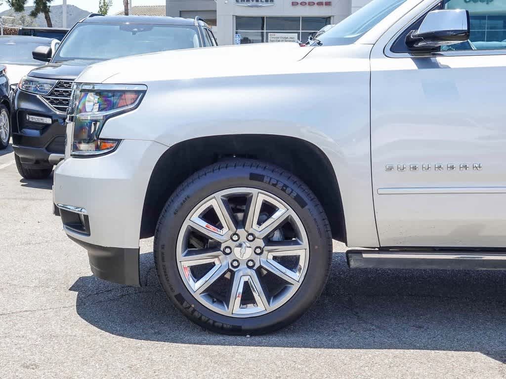 Thumbnail: 2016 Chevrolet Suburban - 9