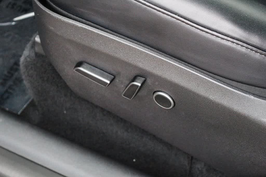 Thumbnail: 2023 Tesla Model Y - 22