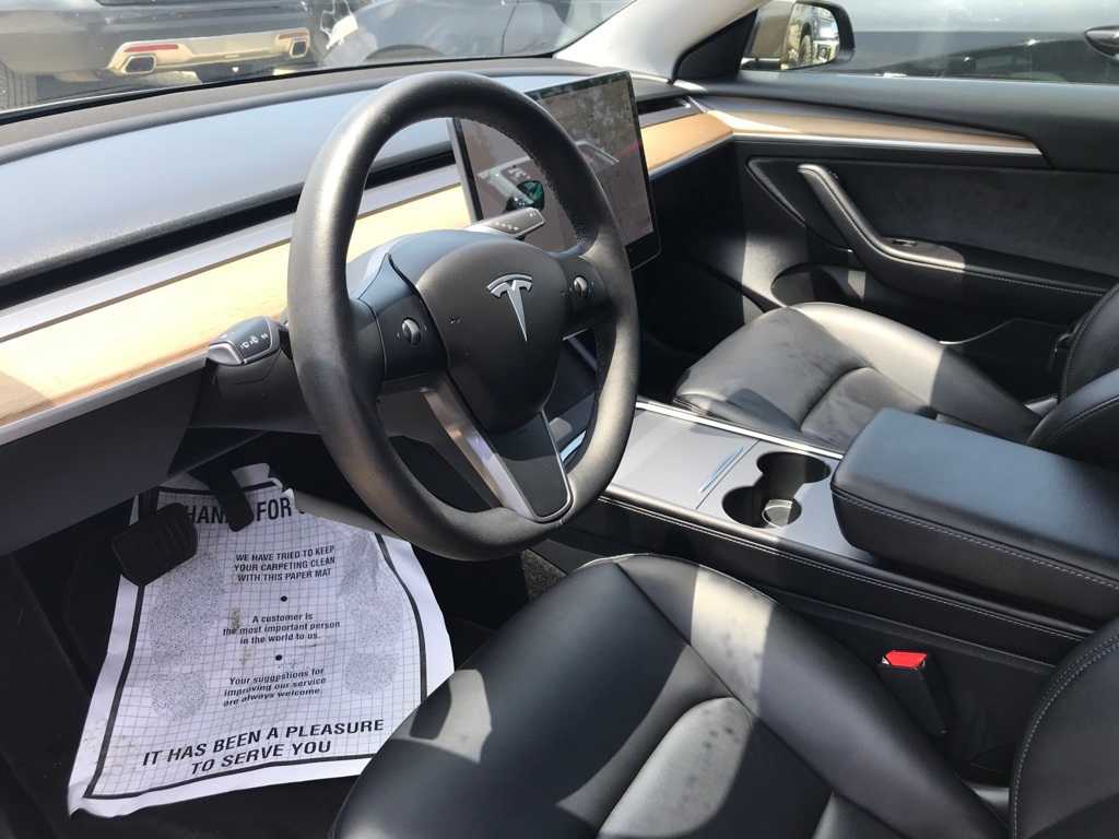 2021 Tesla Model 3 Standard Range 9