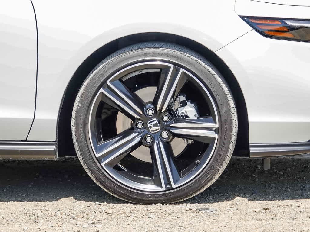 Thumbnail: 2023 Honda Accord - 9