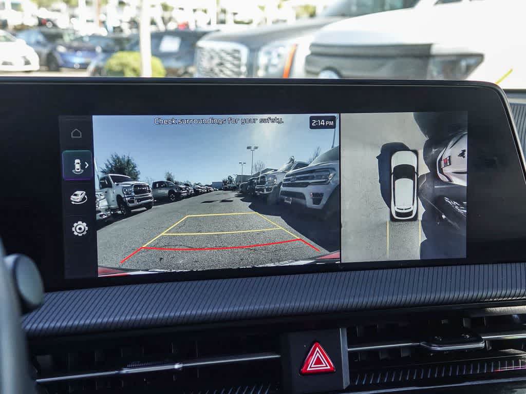 Thumbnail: 2023 Kia EV6 - 20