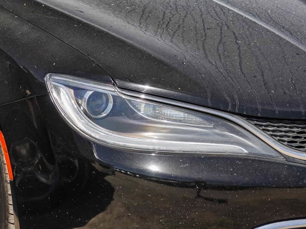 Thumbnail: 2015 Chrysler 200 - 5