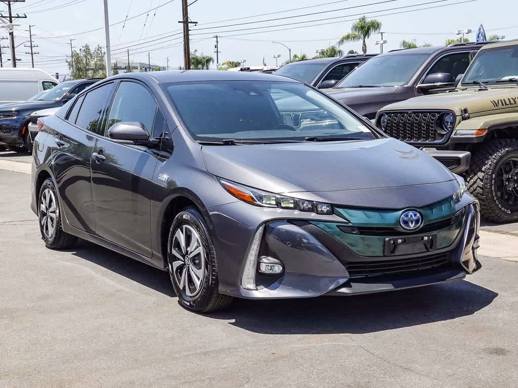 Thumbnail: 2019 Toyota Prius Prime - 3