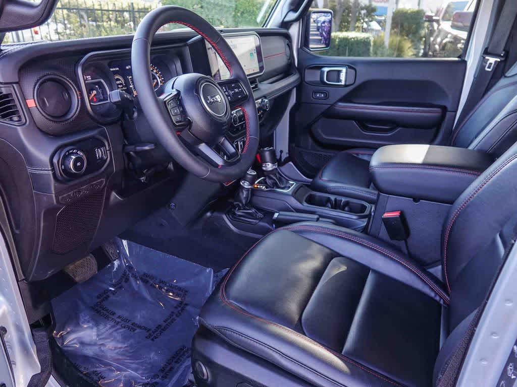 Thumbnail: 2024 Jeep Wrangler - 17