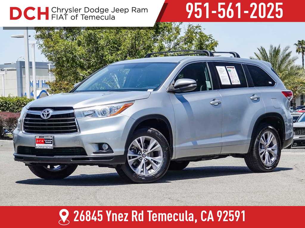 2016 Toyota Highlander LE -
                  Temecula, CA