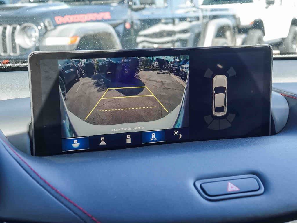 Thumbnail: 2025 Acura TLX - 18