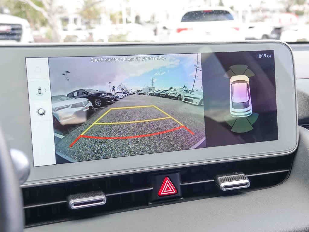 Thumbnail: 2023 Hyundai Ioniq 5 - 23