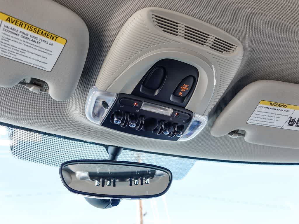 Thumbnail: 2015 MINI Cooper Hardtop - 22