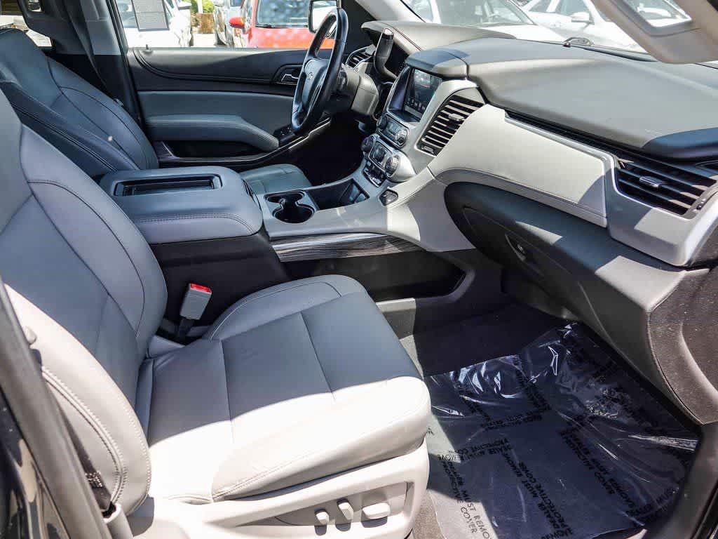 Thumbnail: 2019 Chevrolet Suburban - 17