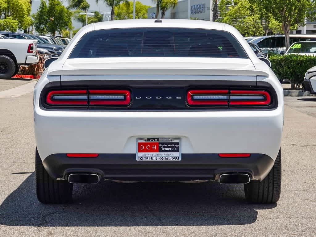 Thumbnail: 2016 Dodge Challenger - 5