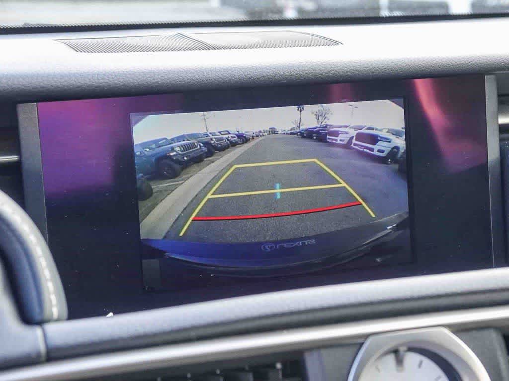 Thumbnail: 2017 Lexus RC - 22