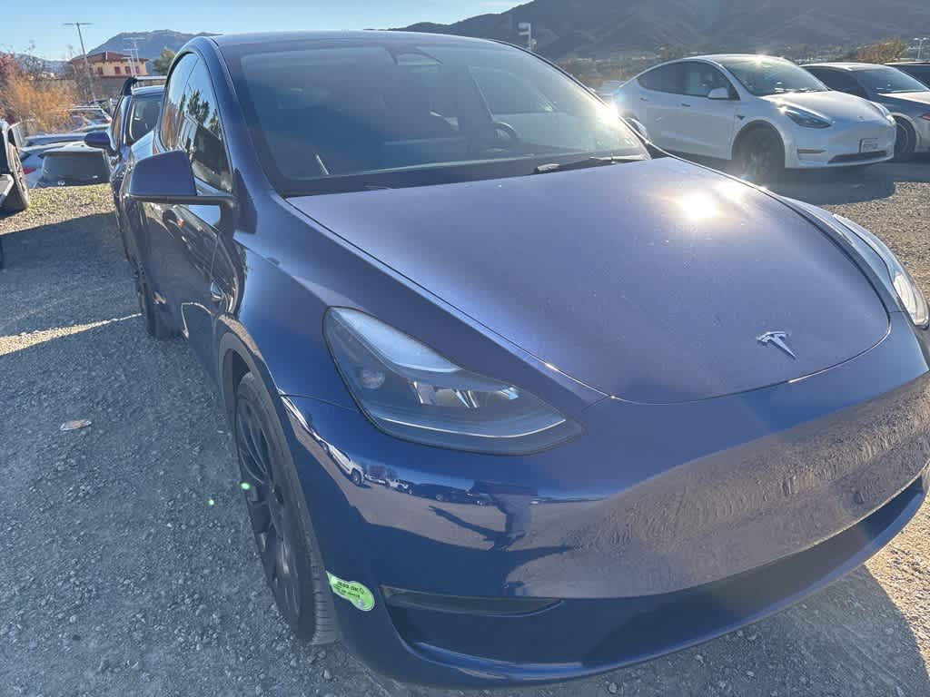 Thumbnail: 2023 Tesla Model Y - 4