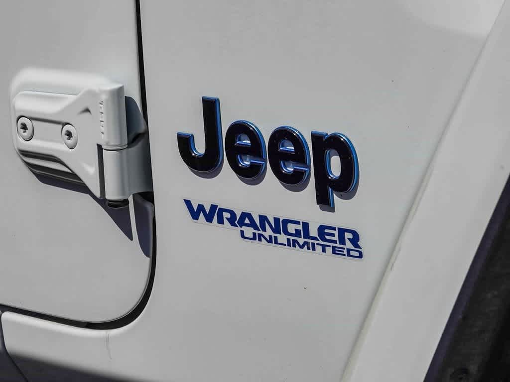 2022 Jeep Wrangler Unlimited Sahara 7