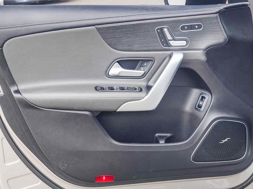 Thumbnail: 2019 Mercedes-Benz A-Class - 19