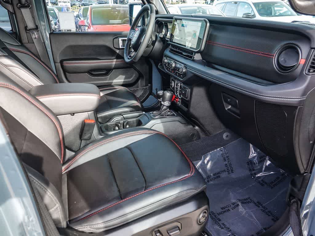 Thumbnail: 2025 Jeep Wrangler - 13