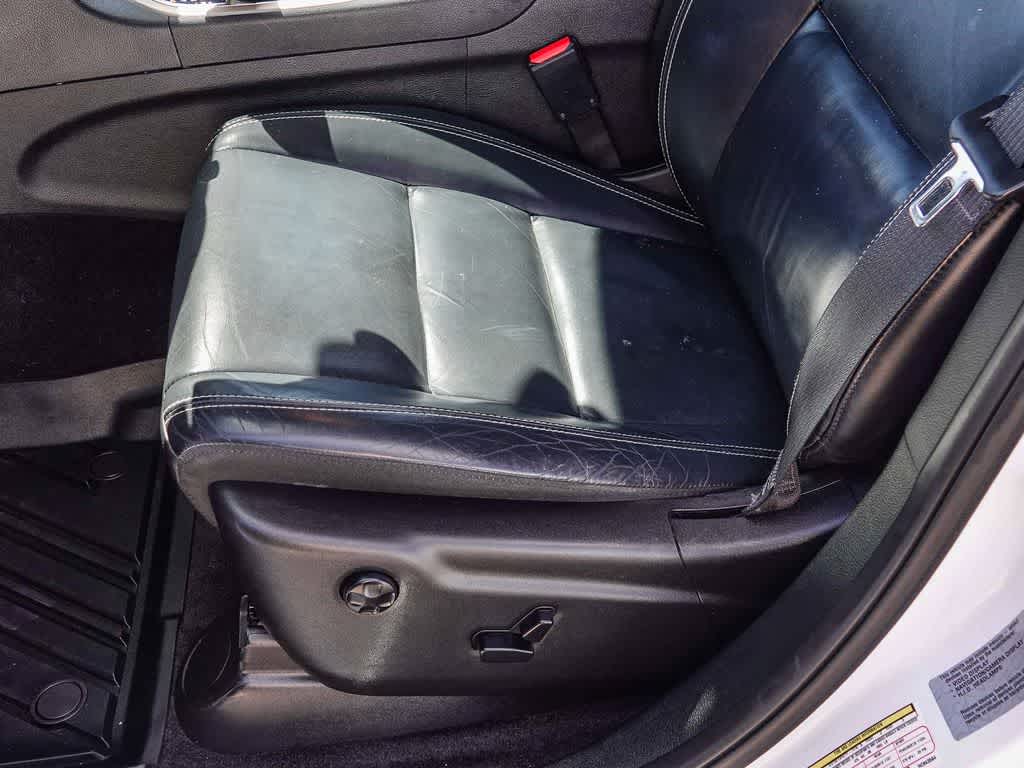 Thumbnail: 2017 Jeep Grand Cherokee - 20