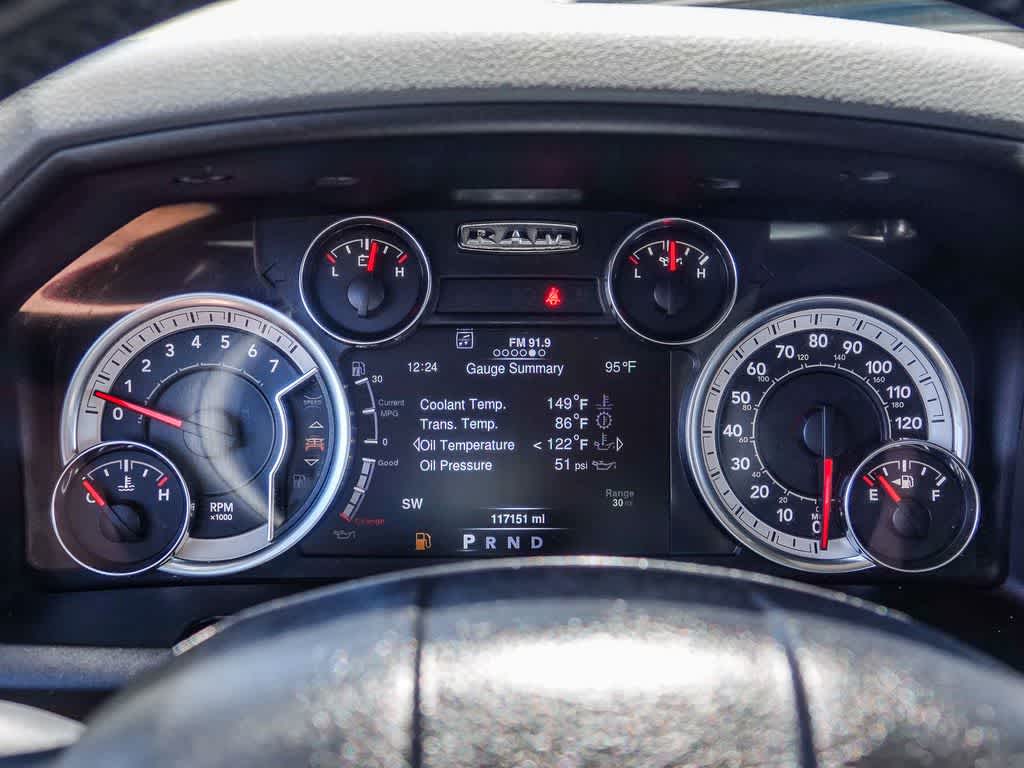 Thumbnail: 2019 RAM 1500 Classic - 23