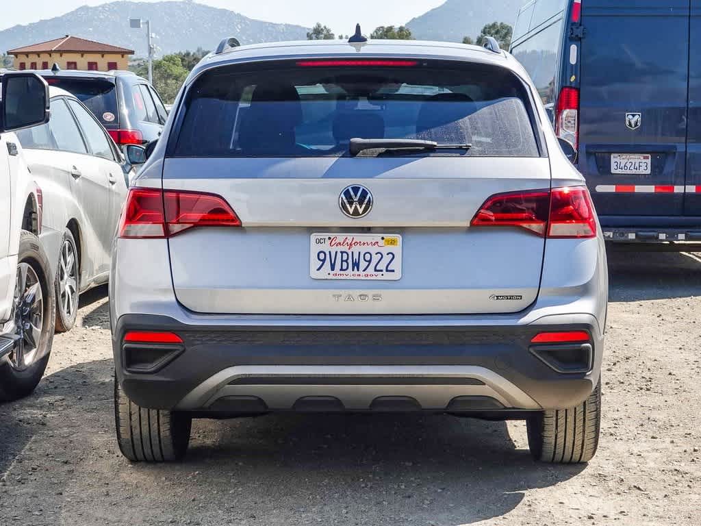 Thumbnail: 2022 Volkswagen Taos - 12