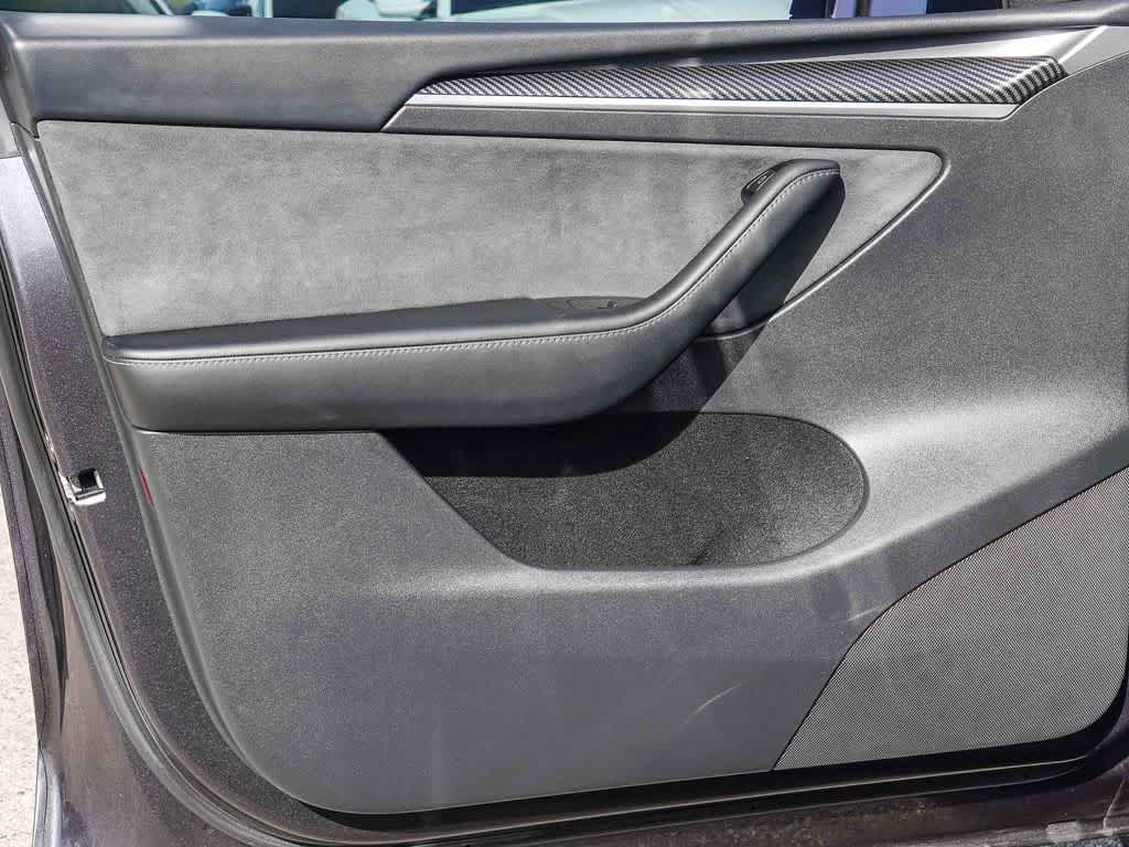 Thumbnail: 2024 Tesla Model Y - 17