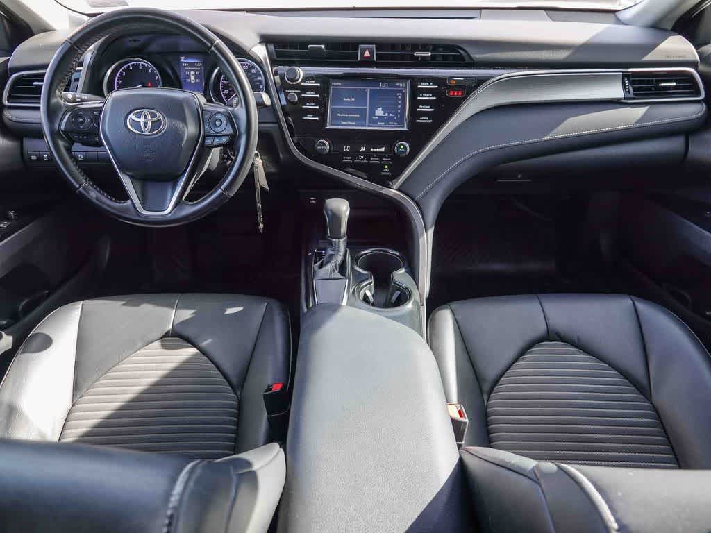 Thumbnail: 2019 Toyota Camry - 11