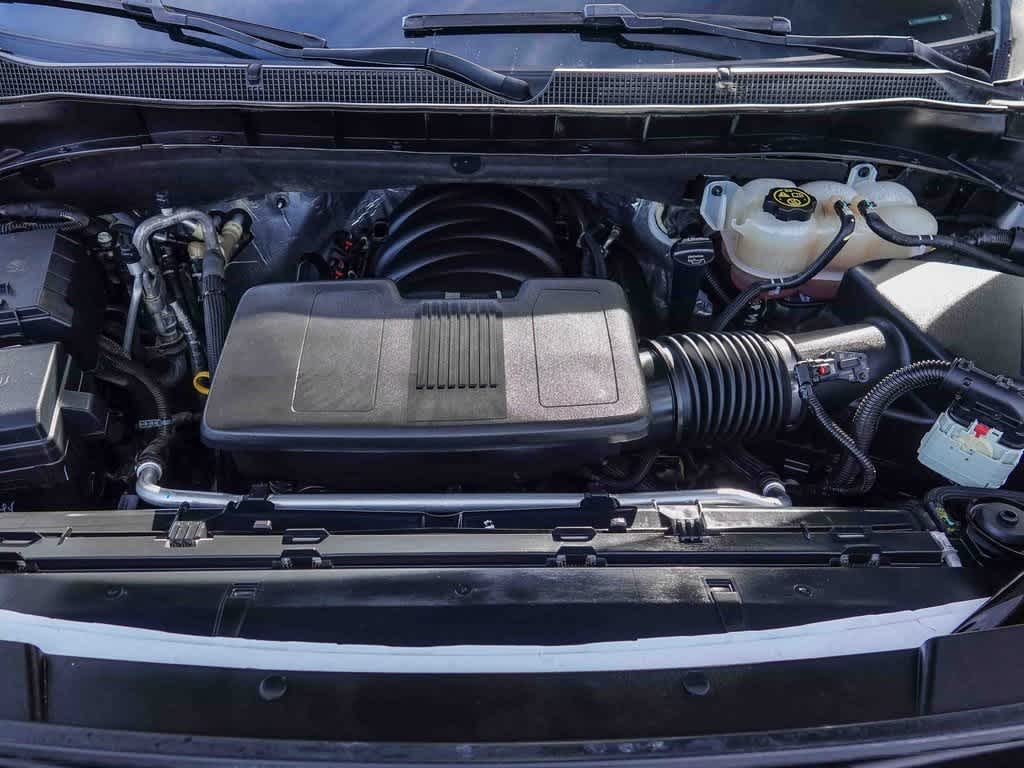 Thumbnail: 2023 Chevrolet Suburban - 26