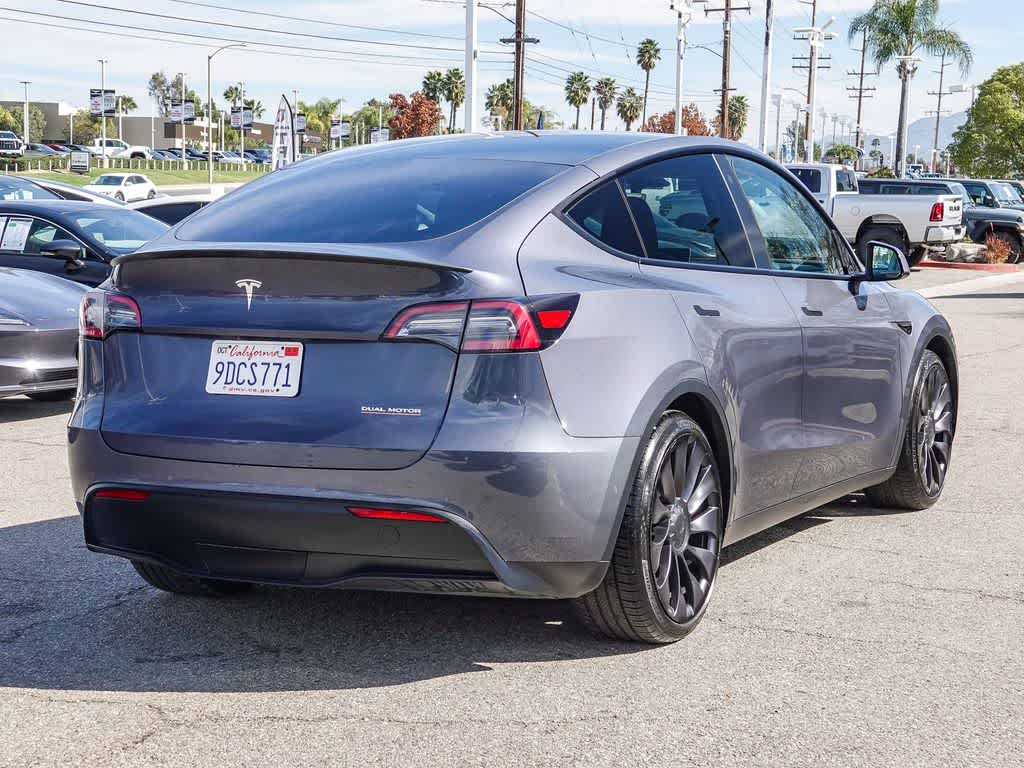 Thumbnail: 2022 Tesla Model Y - 4