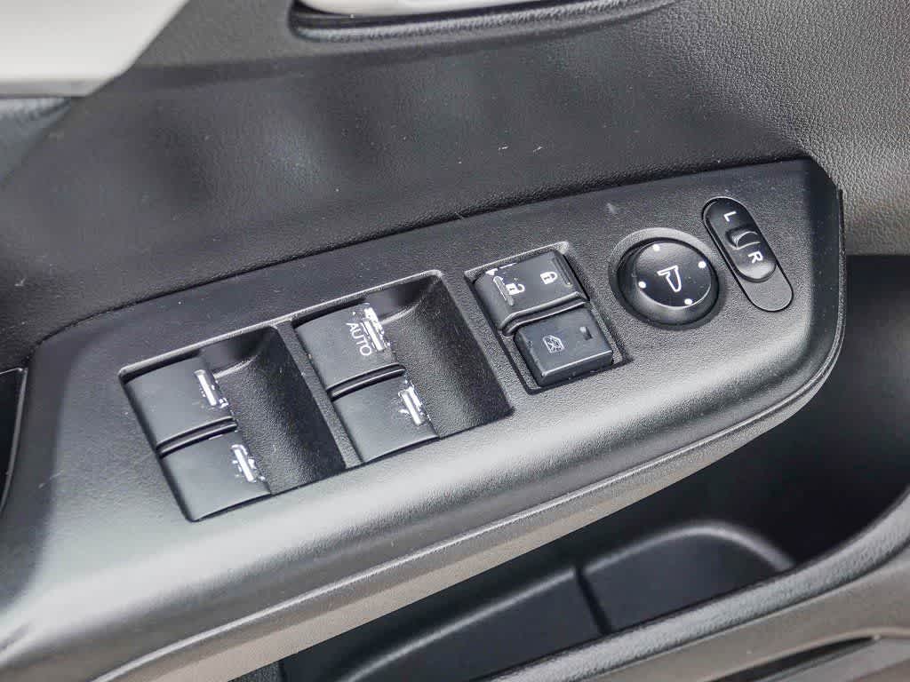 Thumbnail: 2013 Honda Civic - 20