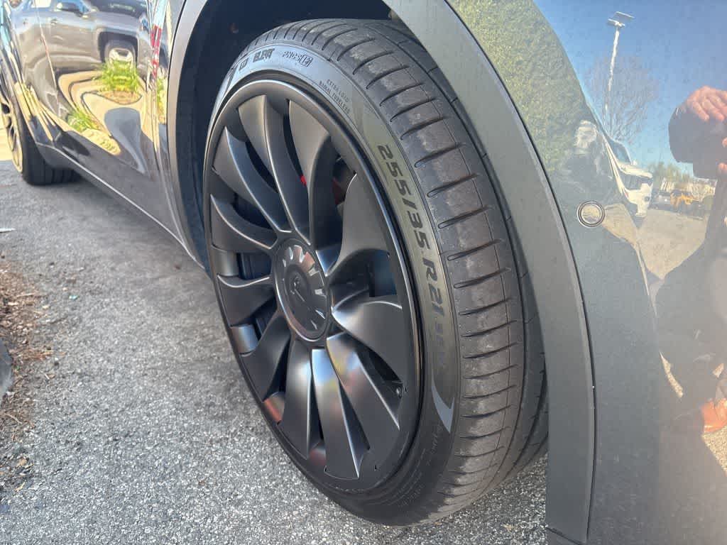 Thumbnail: 2022 Tesla Model Y - 3