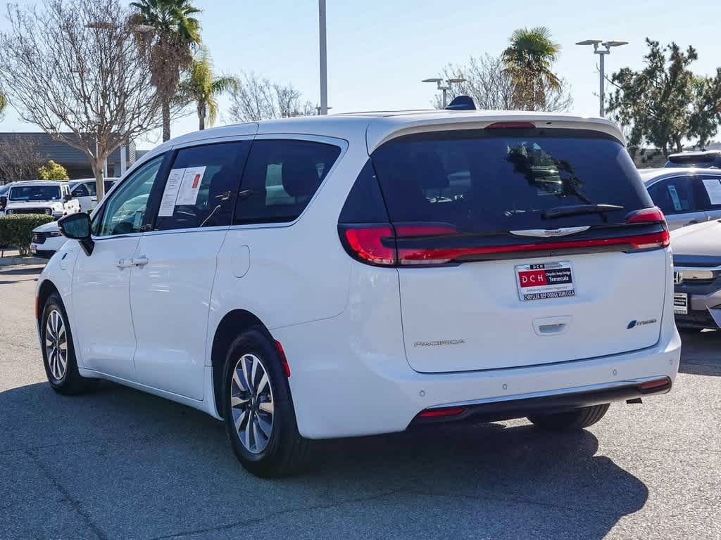 Thumbnail: 2024 Chrysler Pacifica - 6