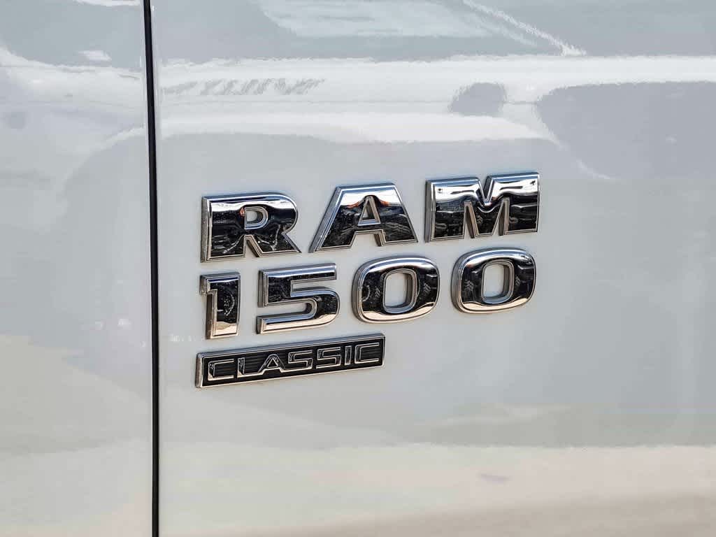 Thumbnail: 2021 RAM 1500 Classic - 9