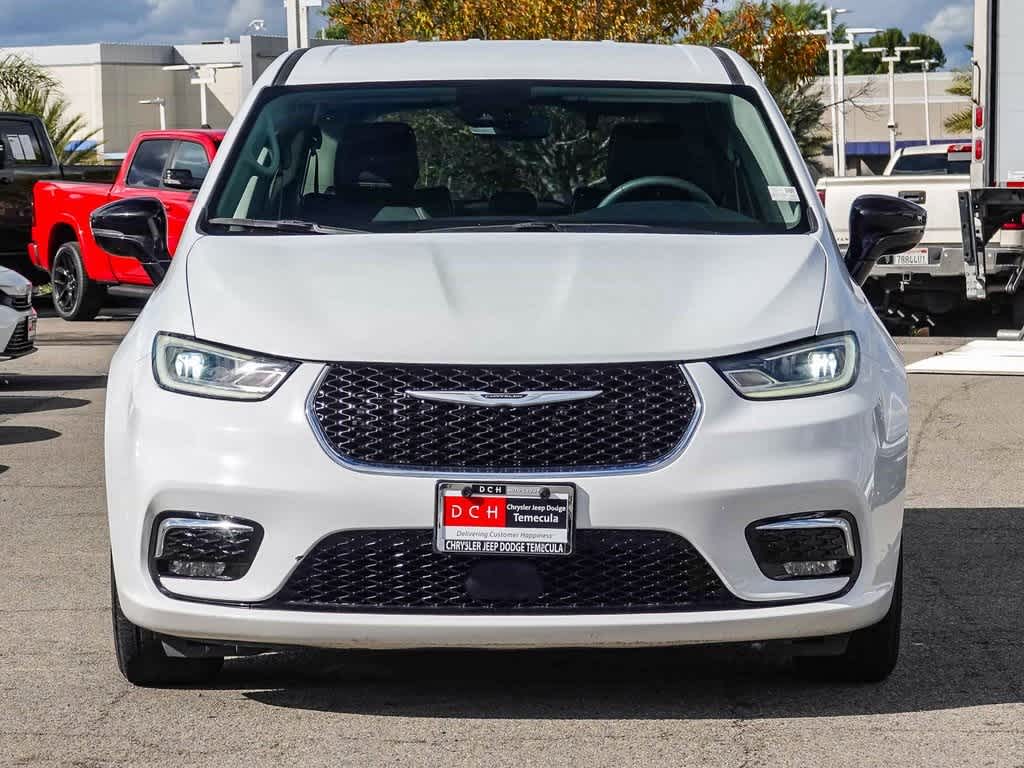 Thumbnail: 2024 Chrysler Pacifica - 2