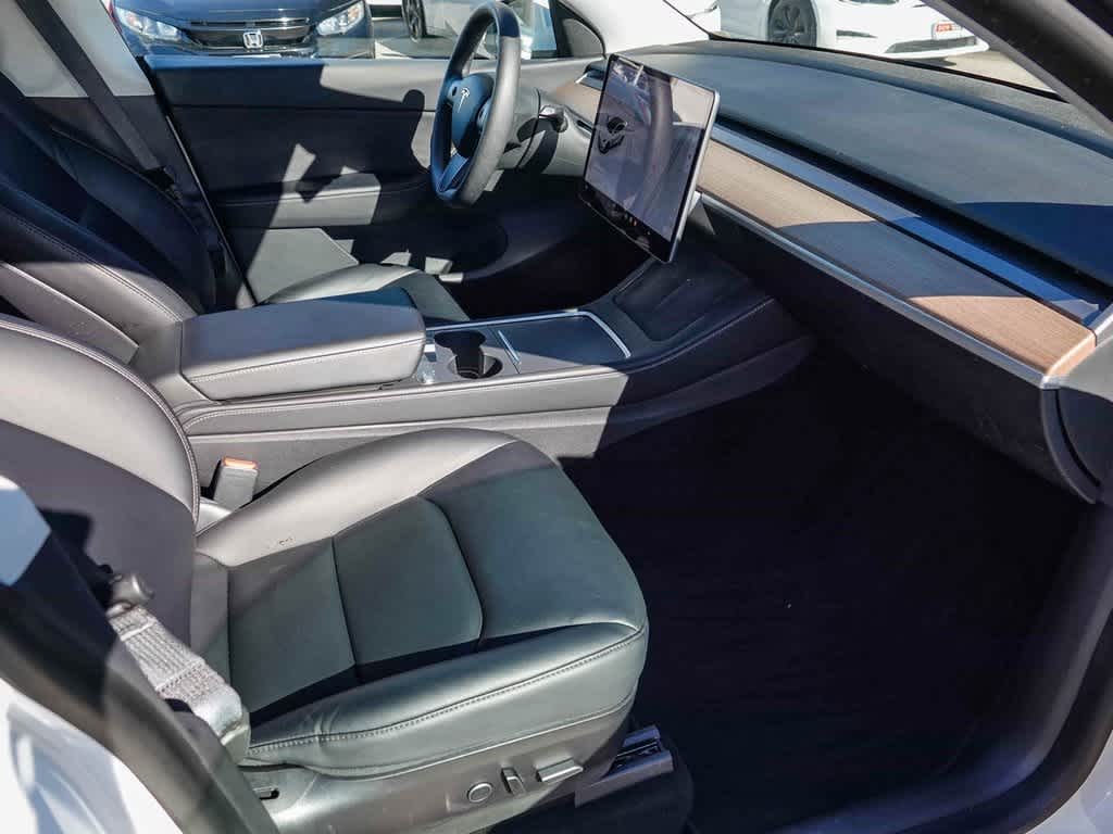 Thumbnail: 2021 Tesla Model Y - 14