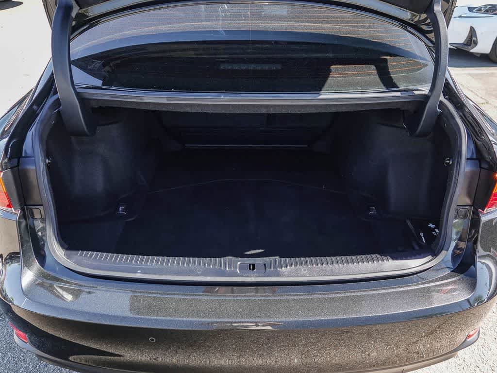 Thumbnail: 2020 Lexus IS - 25