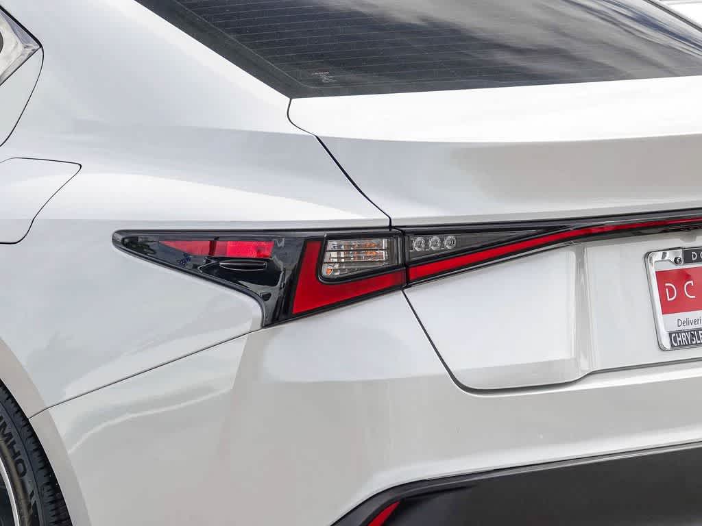 Thumbnail: 2022 Lexus IS - 7