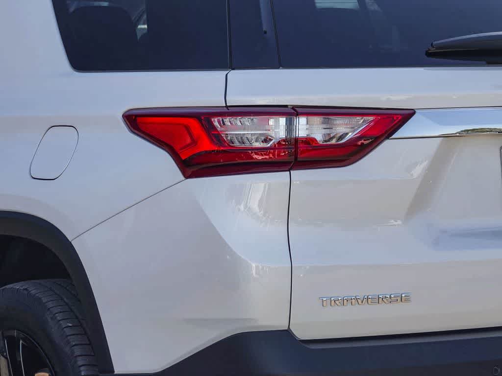 Thumbnail: 2020 Chevrolet Traverse - 7