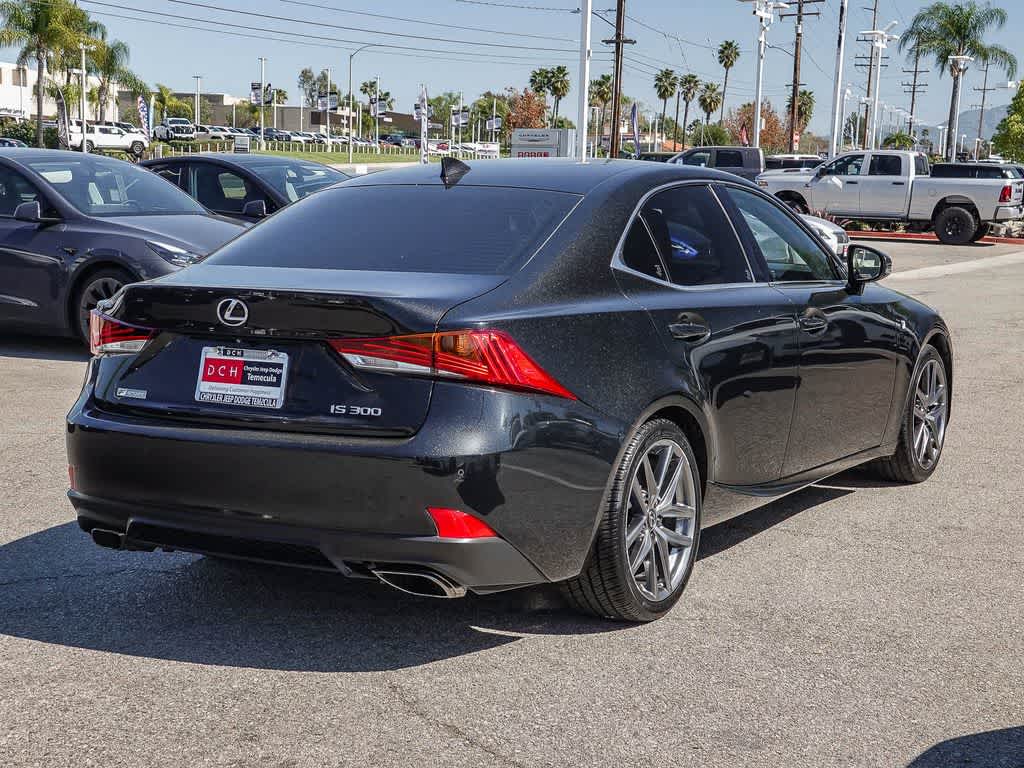 Thumbnail: 2020 Lexus IS - 4