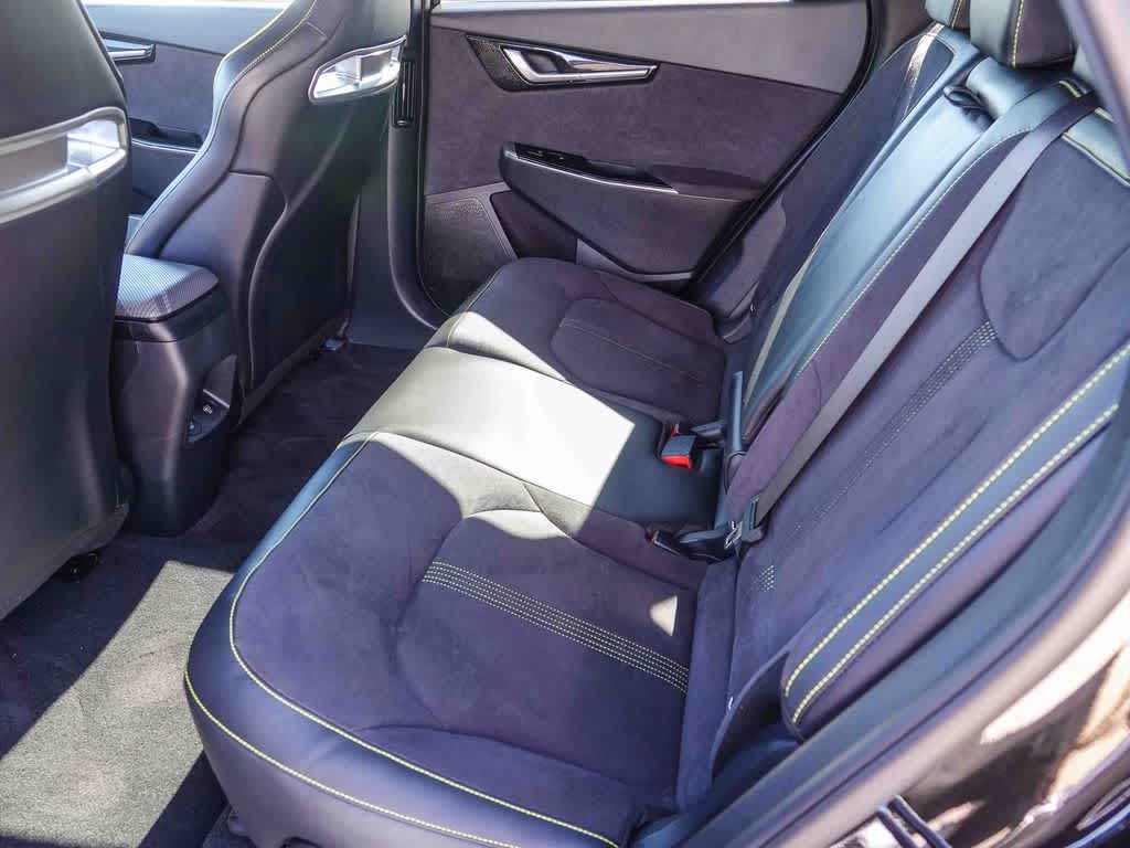 Thumbnail: 2023 Kia EV6 - 17