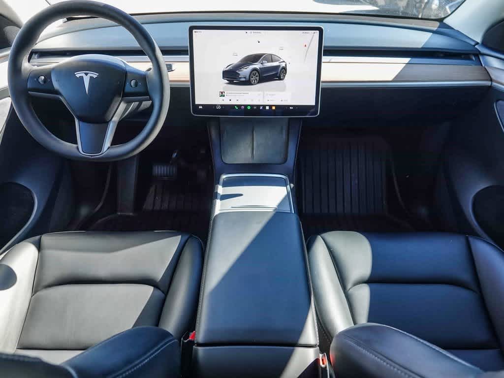 Thumbnail: 2025 Tesla Model Y - 11