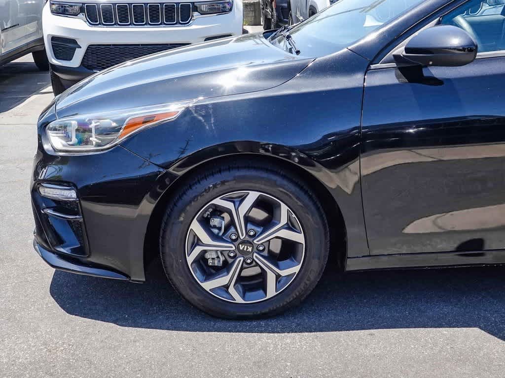 Thumbnail: 2020 Kia Forte - 9