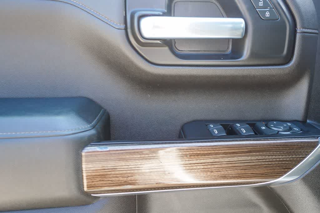 Thumbnail: 2020 Chevrolet Silverado 1500 - 22