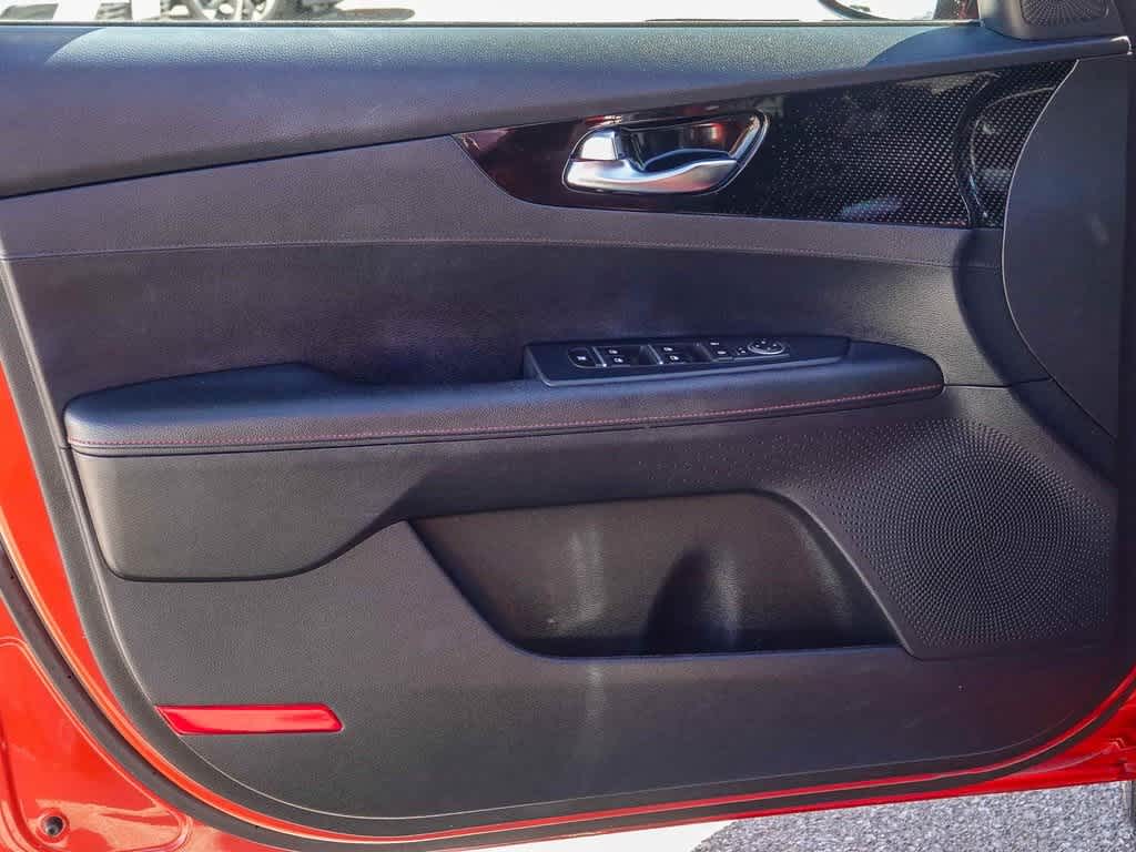 Thumbnail: 2020 Kia Forte - 20