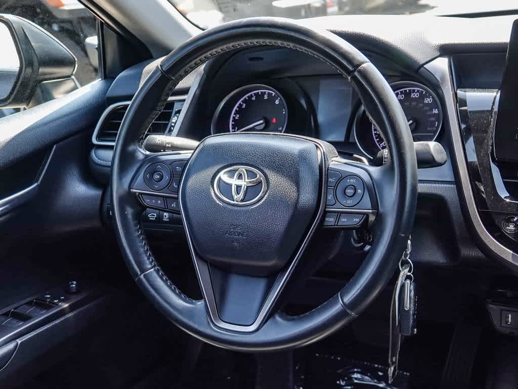 Thumbnail: 2022 Toyota Camry - 14