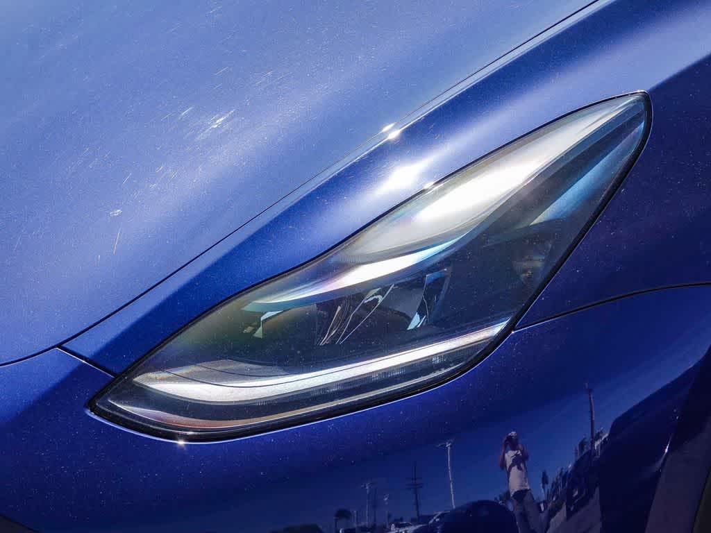 Thumbnail: 2021 Tesla Model Y - 8