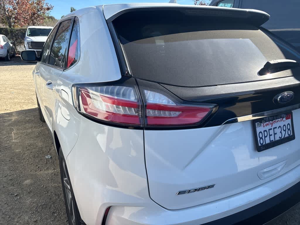 Thumbnail: 2020 Ford Edge - 5