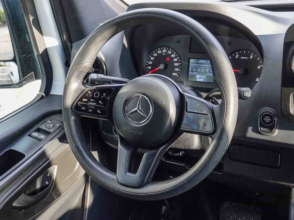 Thumbnail: 2020 Mercedes-Benz Sprinter - 12
