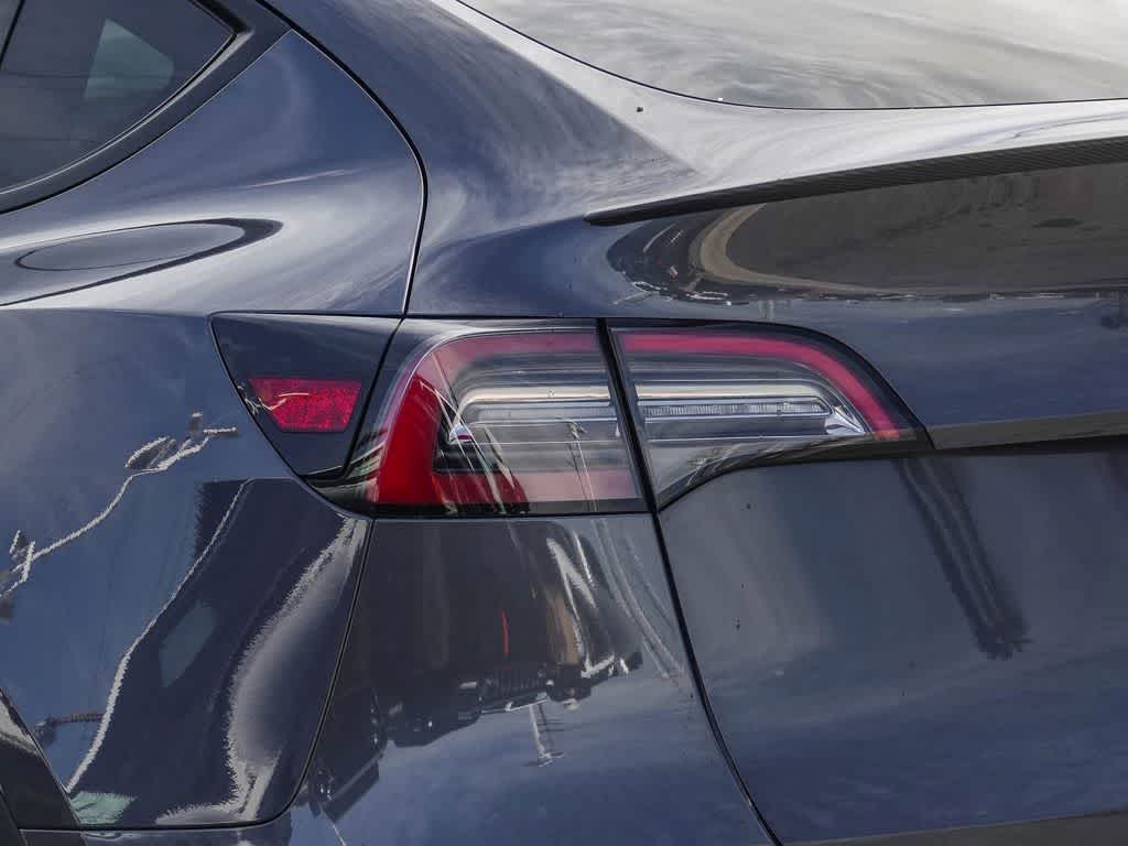 Thumbnail: 2022 Tesla Model Y - 7