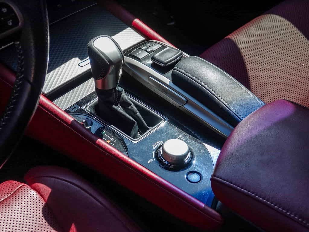 Thumbnail: 2017 Lexus GS - 17