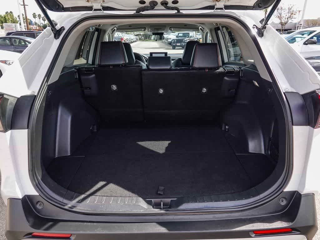 Thumbnail: 2023 Toyota RAV4 - 25