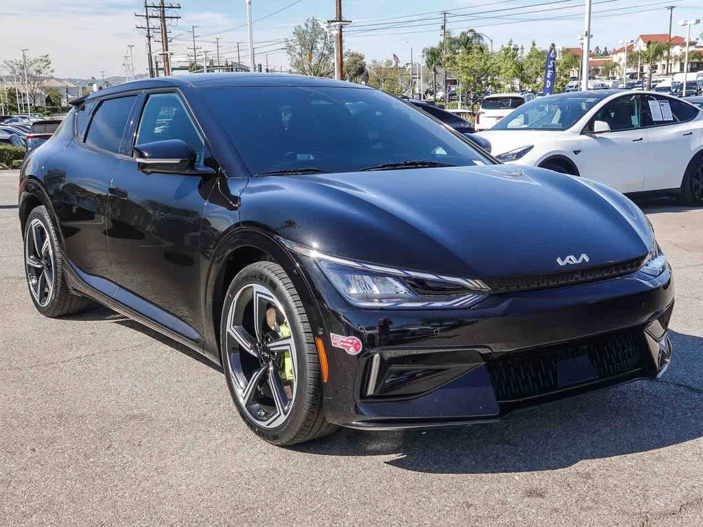 Thumbnail: 2023 Kia EV6 - 3