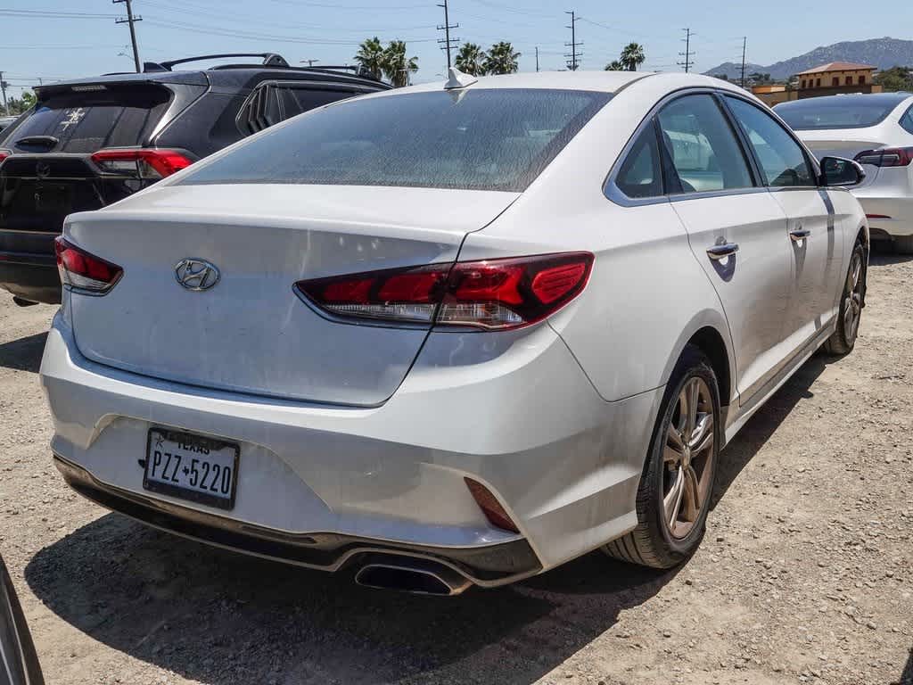 Thumbnail: 2018 Hyundai Sonata - 10